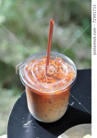 iced tea ,milk tea or thai tea 72991713
