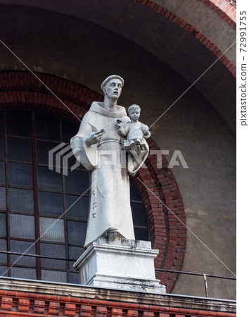 Statue of Saint Anthony in Vienna Statue of Saint Anthony in Vienna 72991755