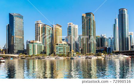 Panorama of Dubai marina Panorama of Dubai marina 72998516