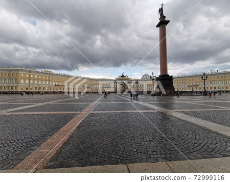 Palace Square in St. Petersburg, Russia Palace Square in St. Petersburg, Russia 72999116