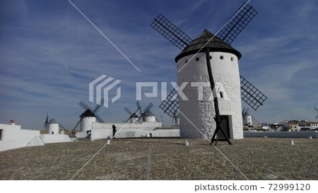 Windmill of Campo de Criptana, Spain Windmill of Campo de Criptana, Spain 72999120