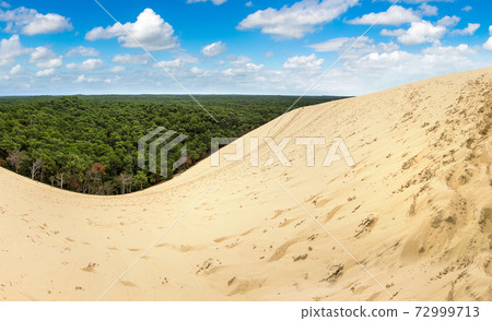 Dune of Pilat, Arcachon Bay,  France 72999713