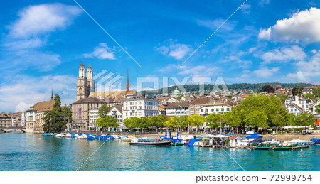 Panoramic view of Zurich 72999754