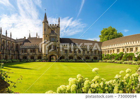 Magdalen College, Oxford University Magdalen College, Oxford University 73000094