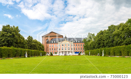 Electorate palace in Trier Electorate palace in Trier 73000123