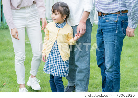 退縮思考的孩子 73002929