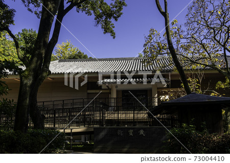 Kara Invitation Temple Shinhozo, Nara City, Nara Prefecture Kara Invitation Temple Shinhozo, Nara City, Nara Prefecture 73004410