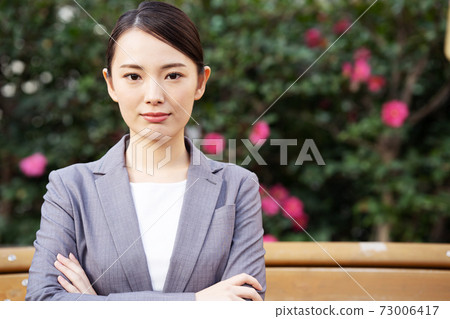女商人 73006417