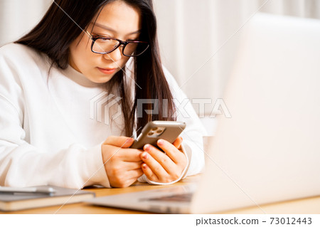 女士家用電腦在線 73012443