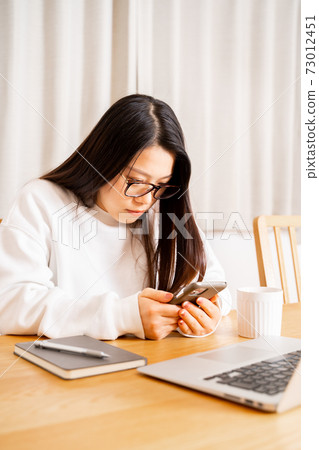 女士家用電腦在線 73012451