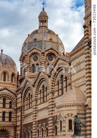 Marseilles. The dome of the old cathedral. 73013498