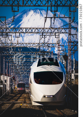 Snow-capped Mt. Fuji, Odakyu Romance Car VSE and EXE Snow-capped Mt. Fuji, Odakyu Romance Car VSE and EXE 73015867