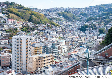 長崎的斜坡町的風景 73015922