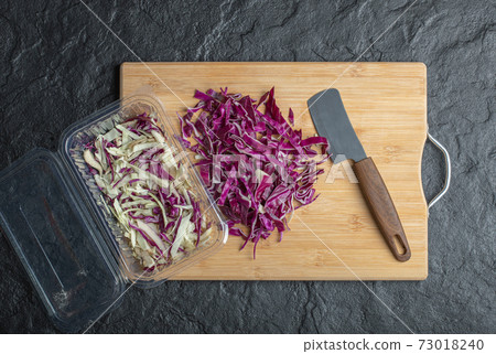 Wide angle photo of chopped purple cabbage 73018240