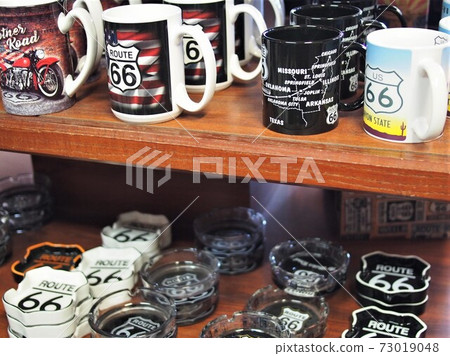 在66號公路上的紀念品商店 73019048