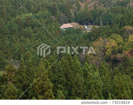 A mountain house in Kanba, Ikeda Town, Miyoshi City, Tokushima 73019829