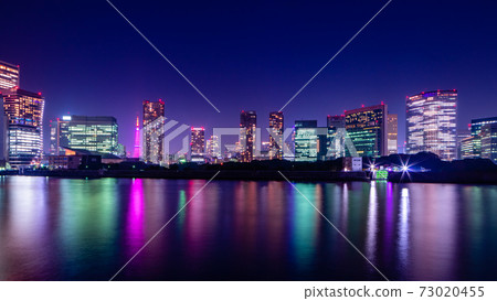 東京城市夜景(東京鐵塔,汐留大廈) 東京城市夜景(東京鐵塔,汐留大廈) 73020455