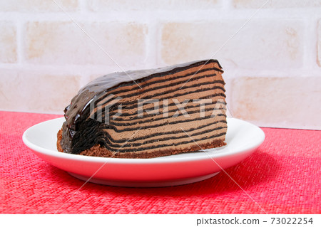 Cakes, pastries, millefeuilles, layers, chocolates, desserts, sweets 73022254