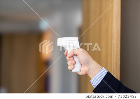 Thermometer Thermometer 73022452