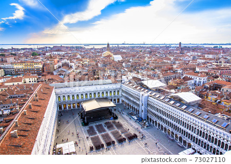 Cityscape of Venice, 73027110