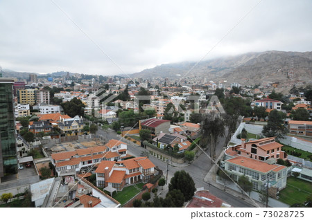 Cityscape photo of La Paz, the capital of Bolivia 73028725