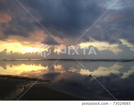 Quiet morning in Sanur, Bali Quiet morning in Sanur, Bali 73029065