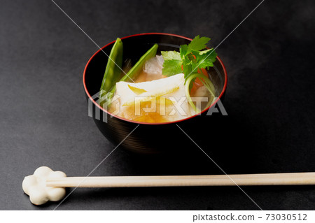  新年菜 73030512