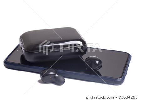 Wireless headphones with smartphone and charging case 73034265