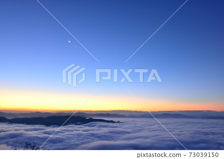 豐岡山的雲海 豐岡山的雲海 73039150