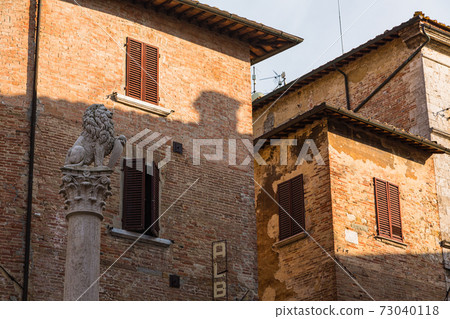 Cityscape of Montepulciano, Italy 73040118