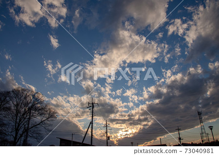 冬季黃昏[城市天空] 73040981