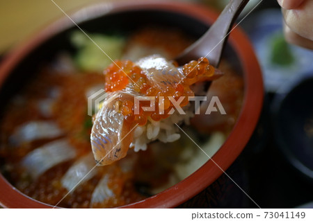 Lake Towada Kokanee salmon roe bowl 73041149