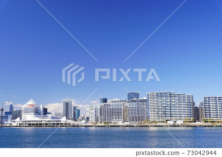 東京灣地區晴海碼頭的風景 東京灣地區晴海碼頭的風景 73042944