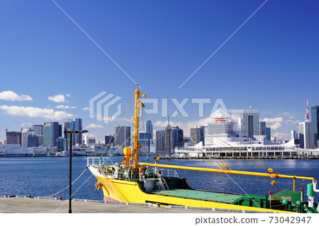 東京灣地區晴海碼頭的風景 東京灣地區晴海碼頭的風景 73042947