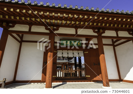 奈良縣奈良市Yakushiji寺Genkyo Sanzoin Garan Reimon 73044601