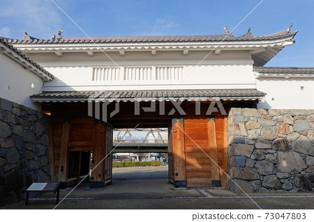 甲府市歷史公園（甲府城山手門） 73047803