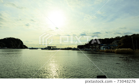 Winter at Bishamon Port, Miura City, Kanagawa Prefecture, on the Shonan Miura Peninsula 73048276