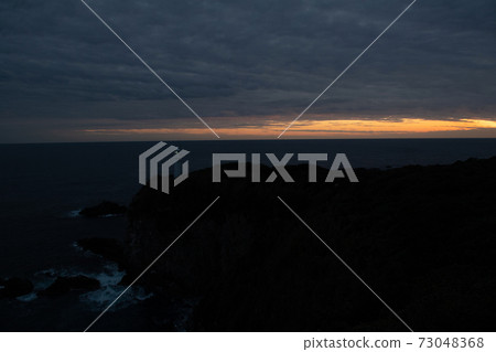 依靠這個 依靠這個 73048368