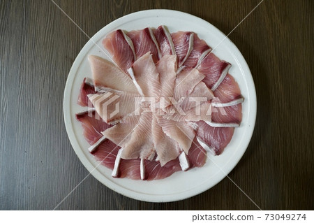 Tongu Shabu Tongu Shabu 73049274