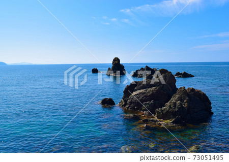 剃毛的岩石河野北前船屋通鶴灣 剃毛的岩石河野北前船屋通鶴灣 73051495