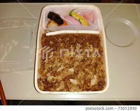Yonezawa beef lunch box in the middle 73051930