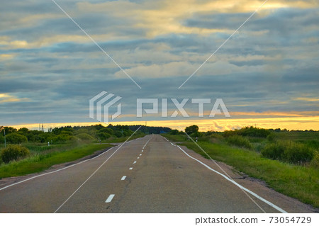Sunset on the road to Blagoveshchensk. 73054729