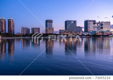 《東京》東京灣台場的夜景 《東京》東京灣台場的夜景 73055210