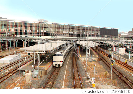 東海道新幹線新大阪站和傳統線路新大阪站 東海道新幹線新大阪站和傳統線路新大阪站 73056108