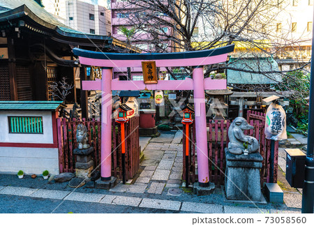 Tokyo cityscape of Japan Yanagimori Shrine in Akihabara, Tokyo (commonly known as Kurana Tamashii Shrine). Foxes and raccoon dogs ..., Setsumatsusha / Setsumatsusha ... = Kanda Sudacho Tokyo cityscape of Japan Yanagimori Shrine in Akihabara, Tokyo (commonly known as Kurana Tamashii Shrine). Foxes and raccoon dogs ..., Setsumatsusha / Setsumatsusha ... = Kanda Sudacho 73058560