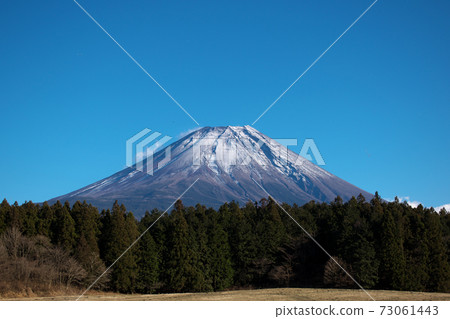 Mt. Fuji from Asahigaura 73061443