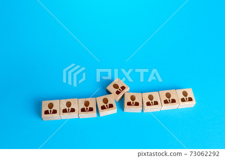 Person trying to enter a row of people. Exceeding the maximum optimal number of team members, reducing efficiency. Unsuitable employee. Inflating staff. Violation of integrity and coherence of team. 73062292