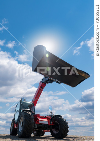Telescopic industrial loader Telescopic industrial loader 73065211