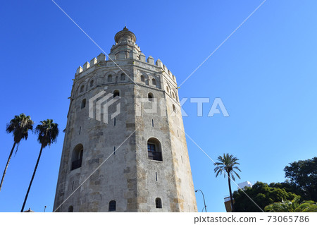 Torre del Oro, Seville, Spain Torre del Oro, Seville, Spain 73065786