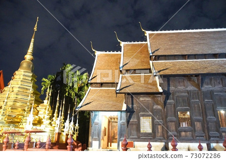 Wat Phan Tao is a beautiful wooden temple in chiang mai ,Thailand Wat Phan Tao is a beautiful wooden temple in chiang mai ,Thailand 73072286